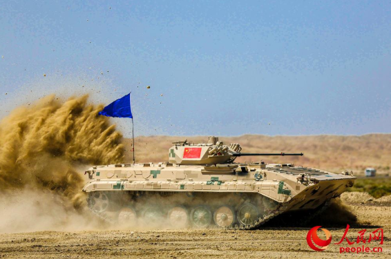 環(huán)球網:又是第一！“蘇沃洛夫突擊”接力賽中國隊摘冠